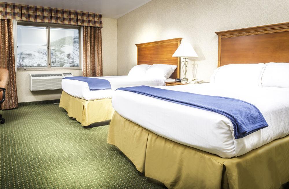 Hotel Express & By Ihg