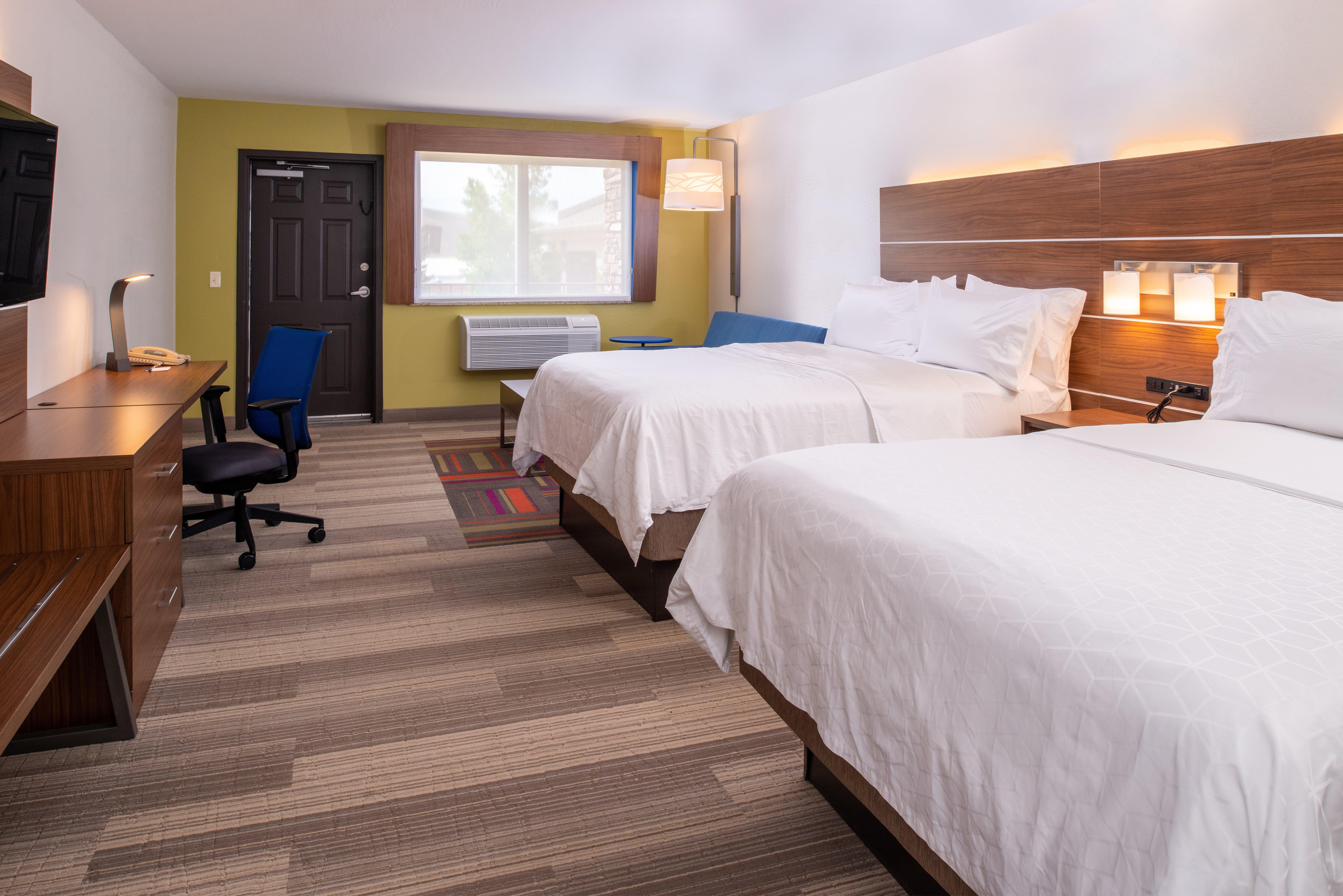 Express & By Ihg Hotel 3*